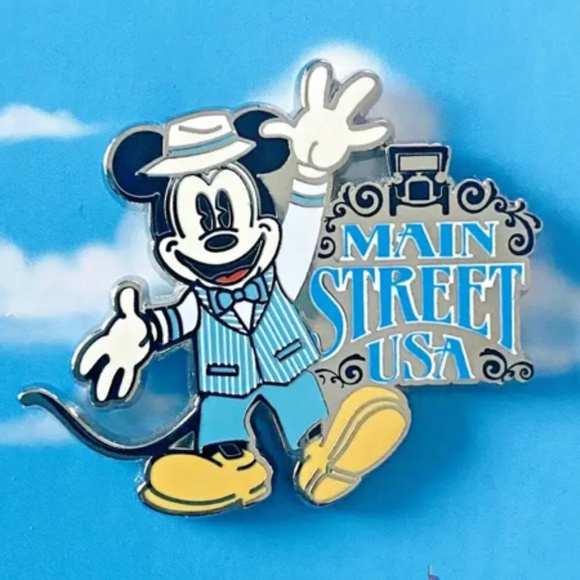 Disney Parks WDW Magic Kingdom FOUR LANDS Pin Set Mickey and Pals NEW - Picture 3 of 7